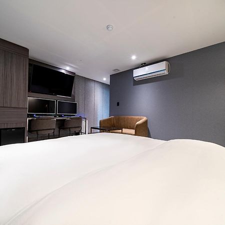Urban Brown Hotel Chungju City Hall Extérieur photo