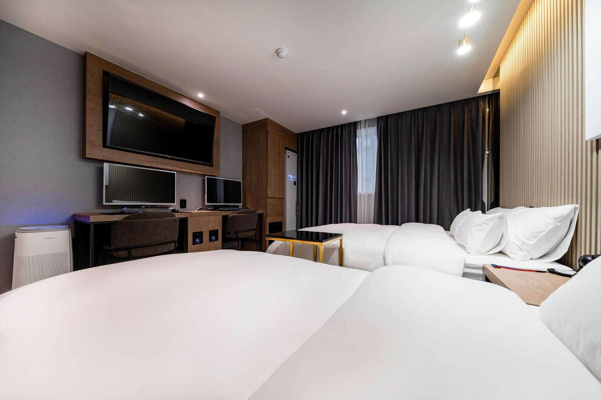 Urban Brown Hotel Chungju City Hall Extérieur photo