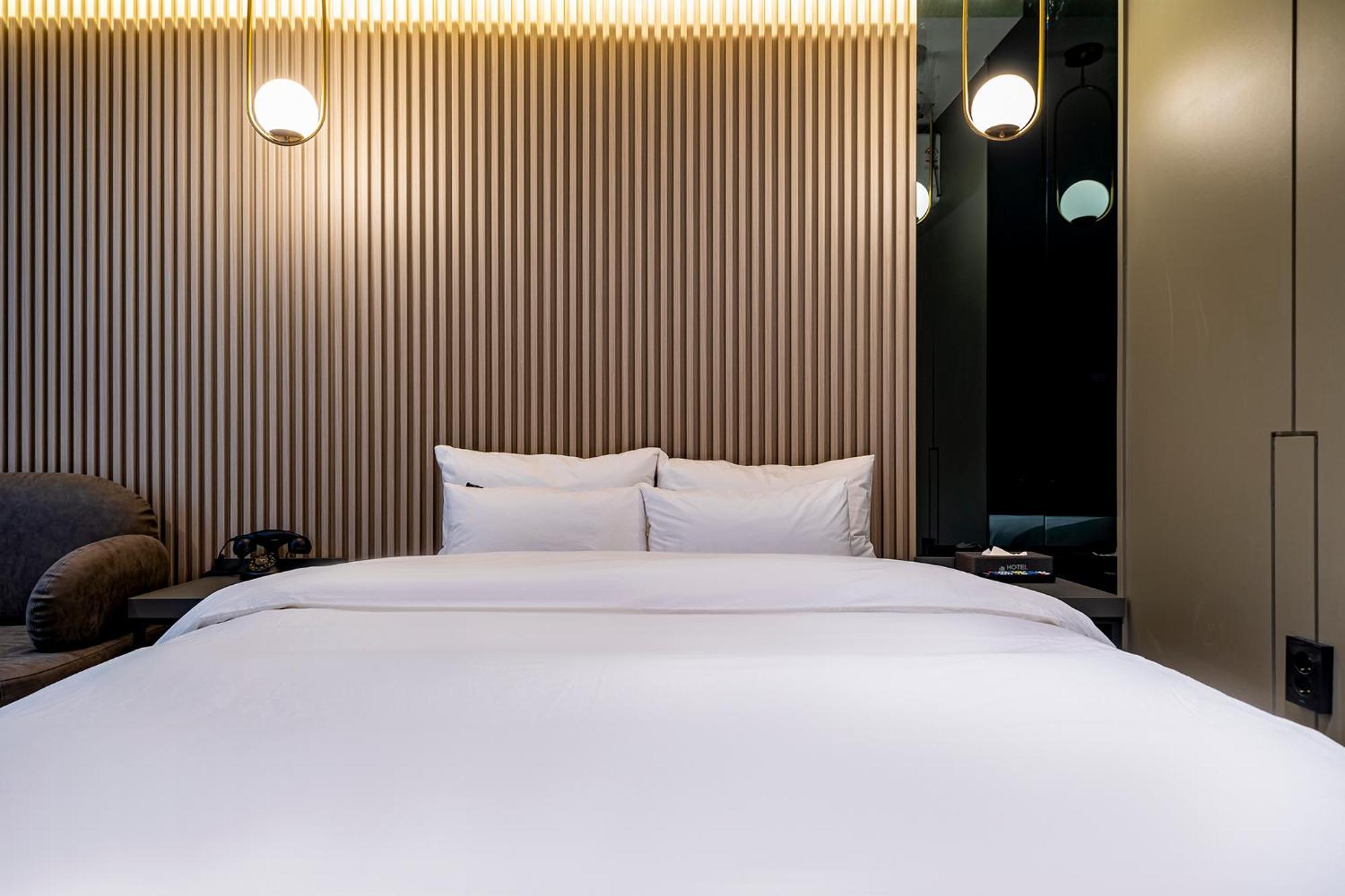 Urban Brown Hotel Chungju City Hall Extérieur photo