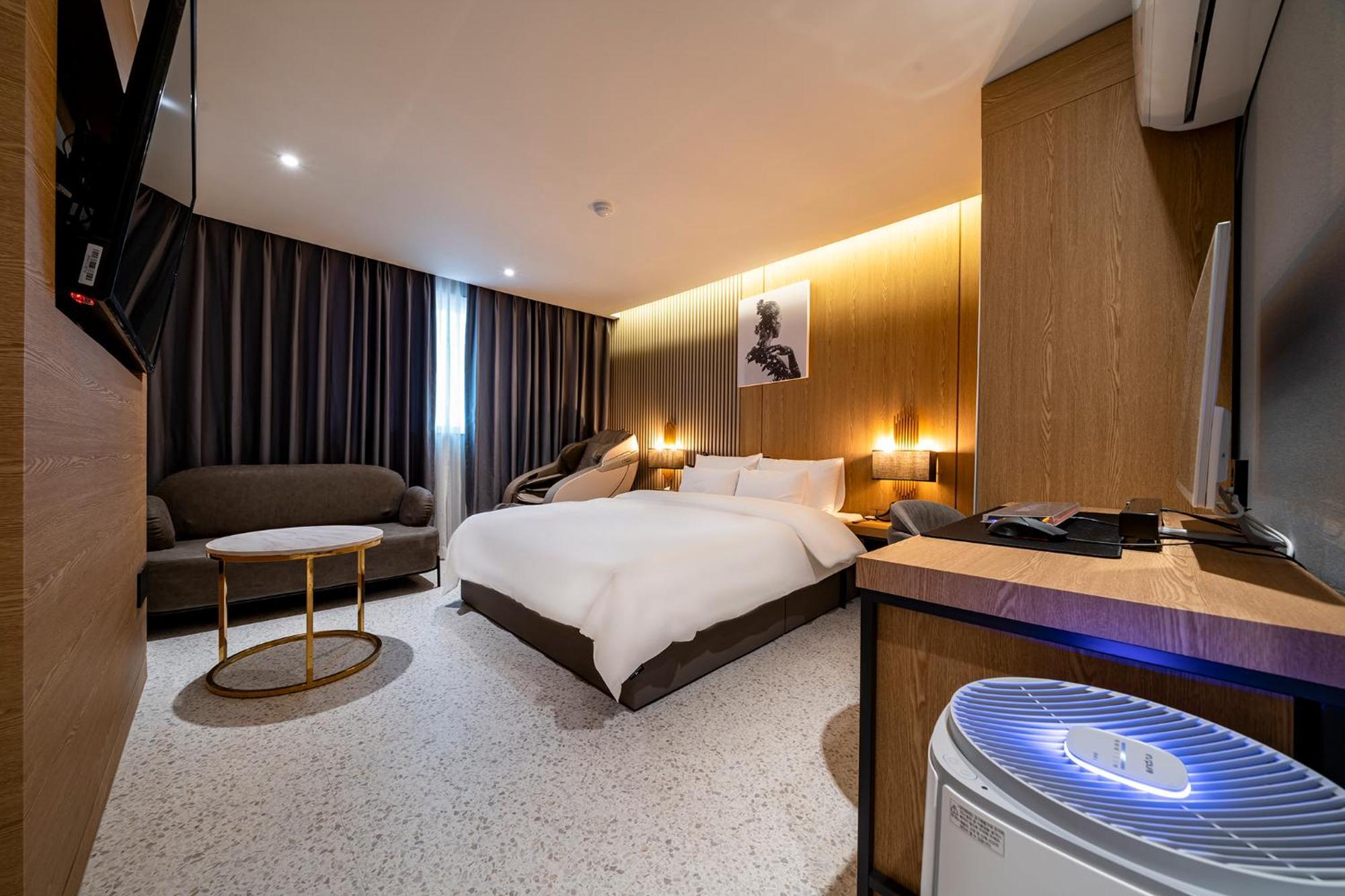 Urban Brown Hotel Chungju City Hall Extérieur photo
