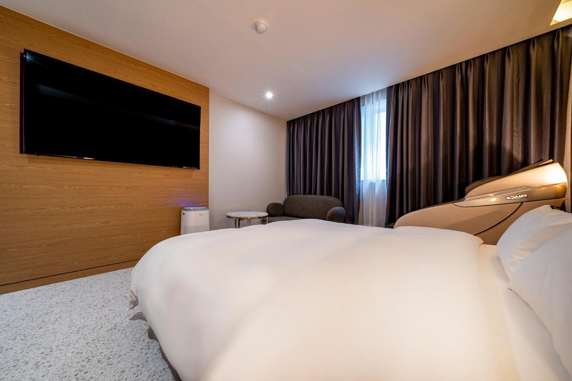 Urban Brown Hotel Chungju City Hall Extérieur photo