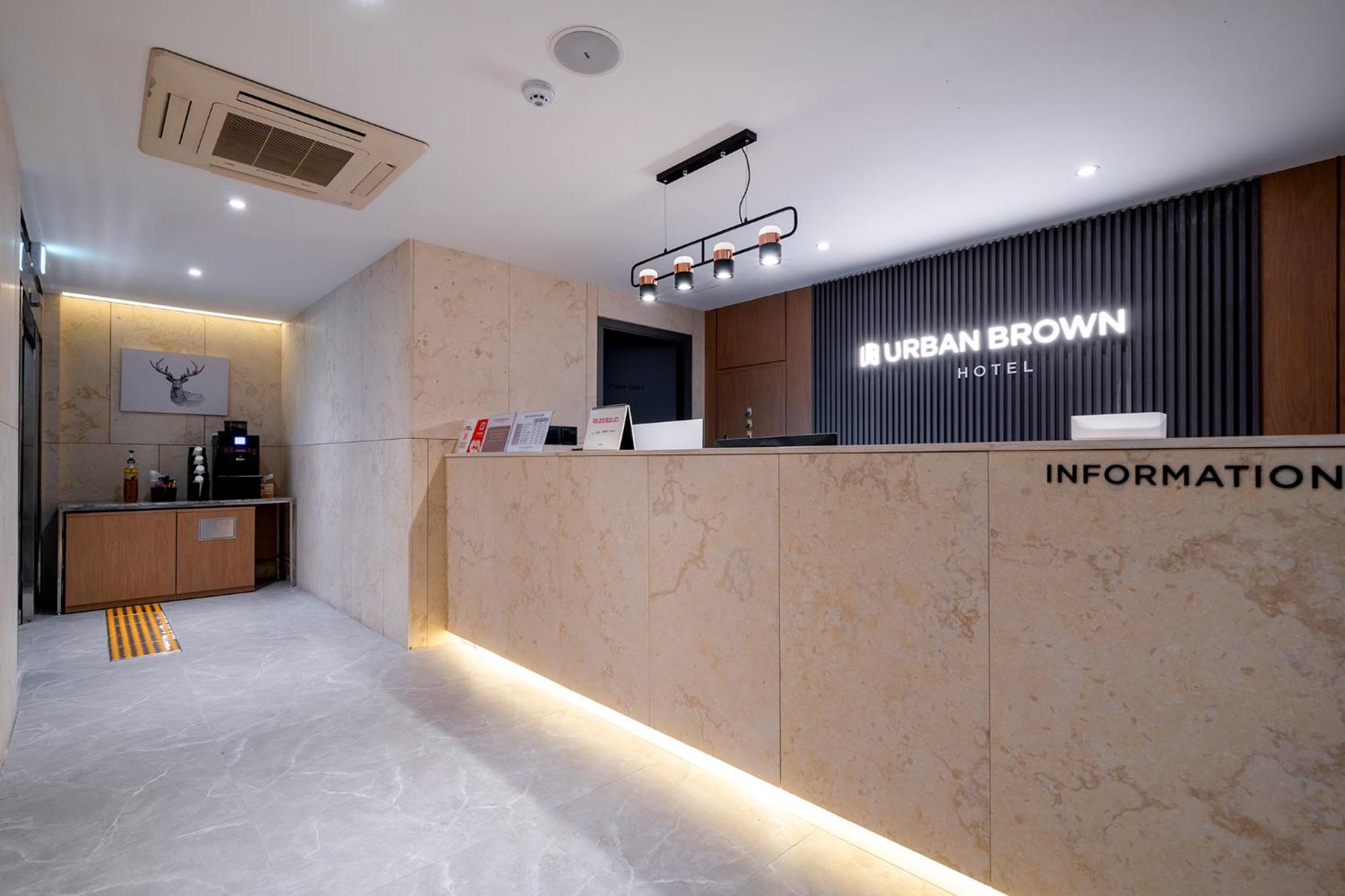 Urban Brown Hotel Chungju City Hall Extérieur photo