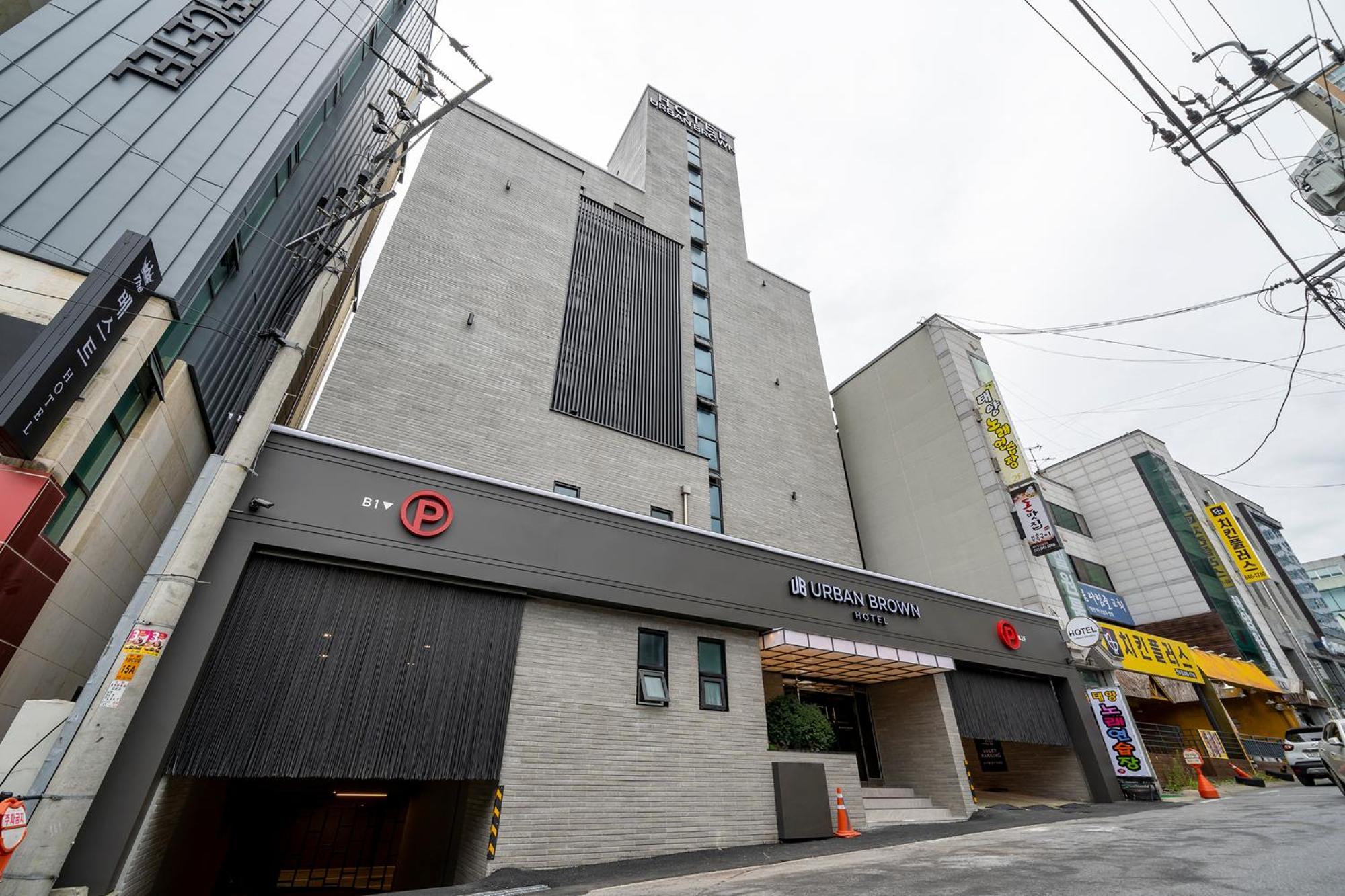 Urban Brown Hotel Chungju City Hall Extérieur photo